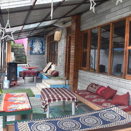 Hotel Deep Forest Kasol Buitenkant foto