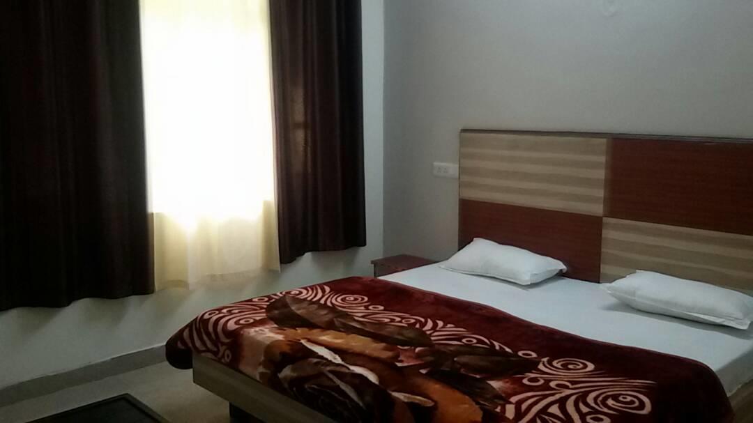 Hotel Deep Forest Kasol Buitenkant foto